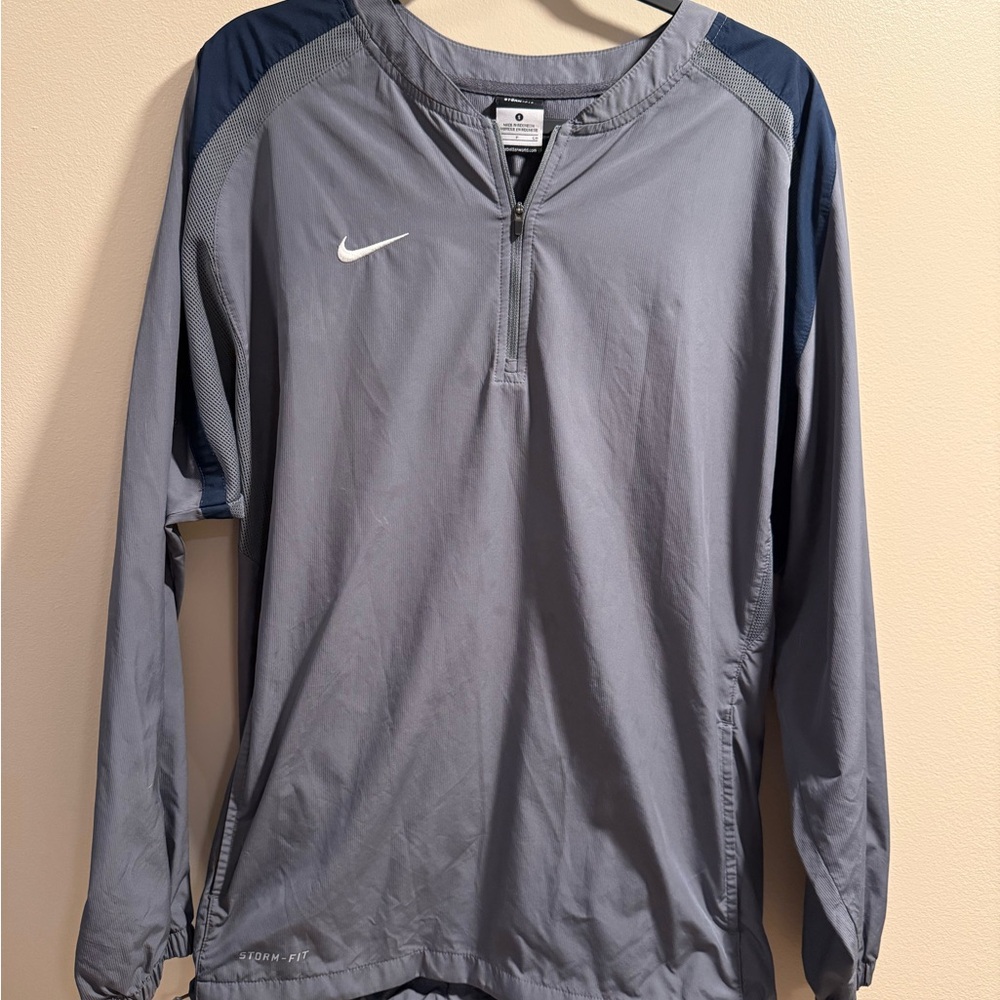 Nike Men's Gray and Navy quarter zip windbreaker Mens size Small